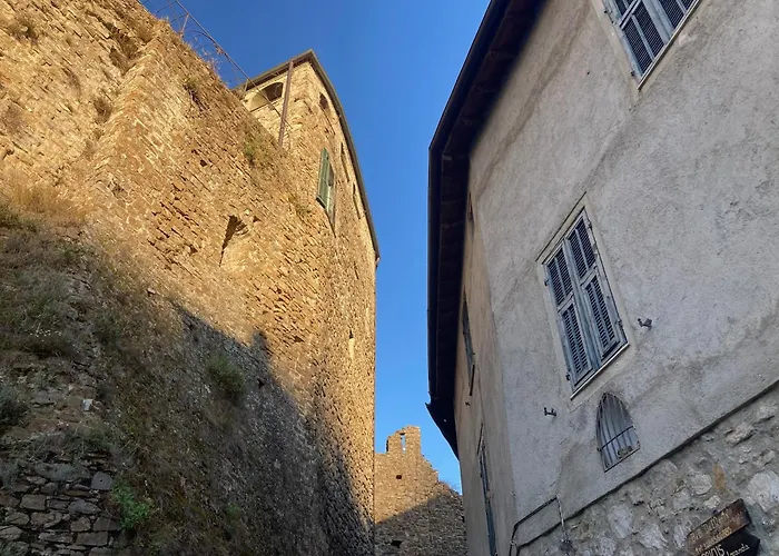 House In The Medieval Village Semesterbostad Apricale